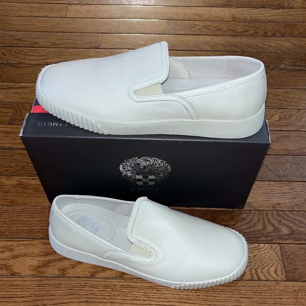 NEW Vince Camuto Aljetti Slip-On Sneakers Creamy White Suede Women’s 11 Flamenco